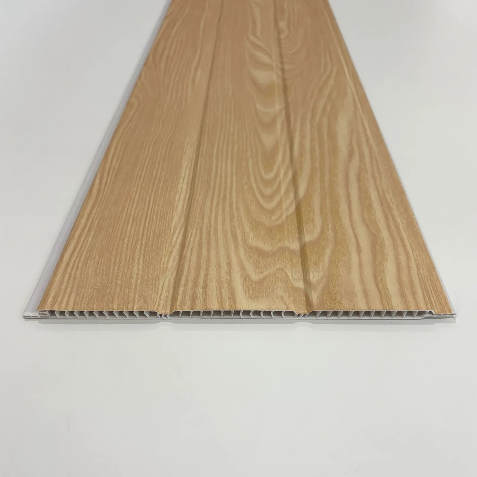 Laminado de PVC tipo madera — Maple Natural Enduelado
